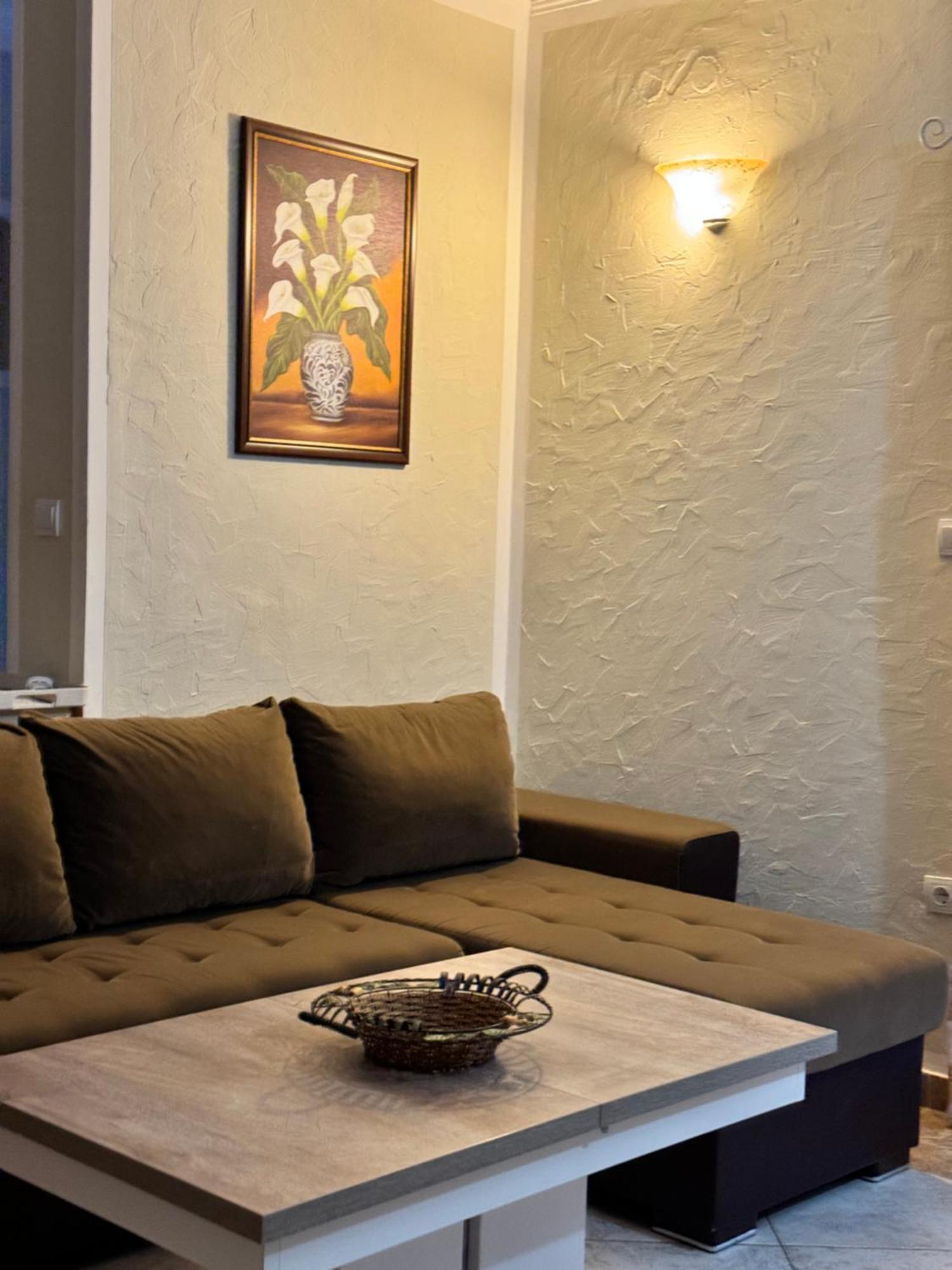 Apartamento Carine Garden Risan Exterior foto